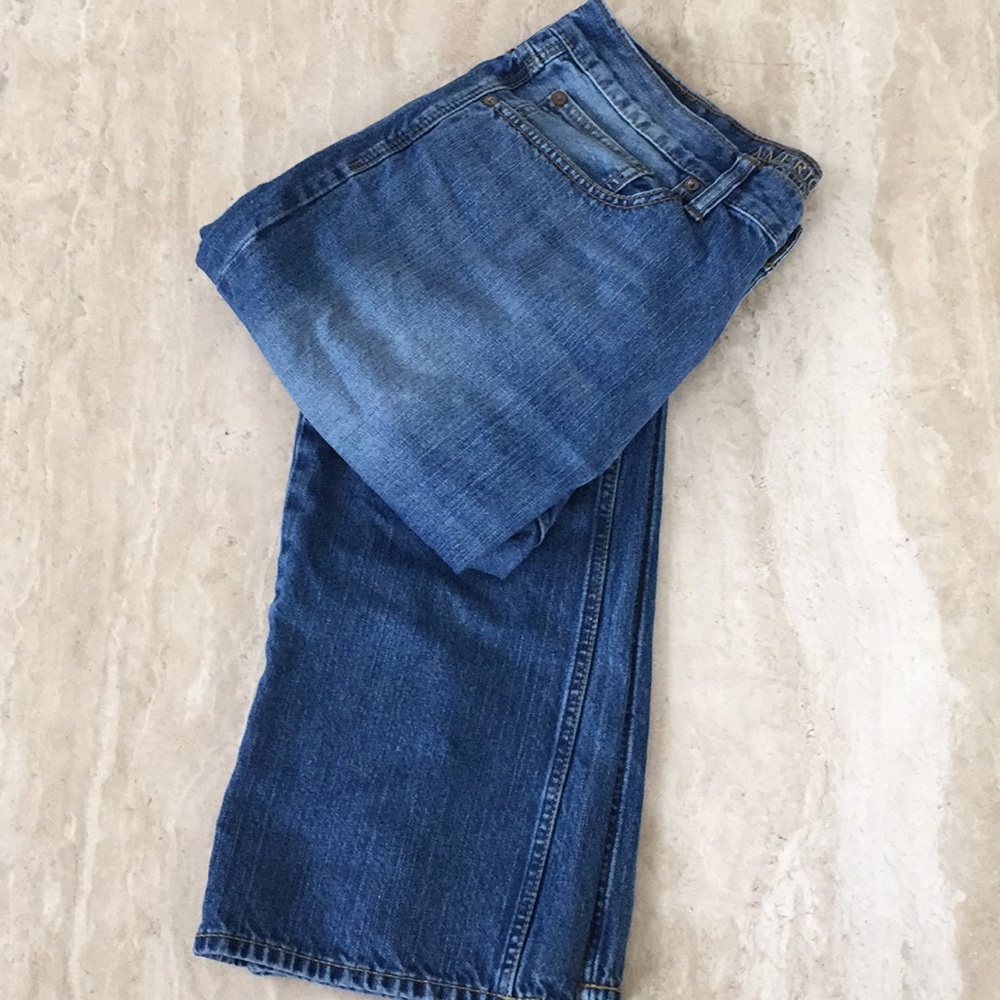 American Eagle outfitters straight fit Jeans